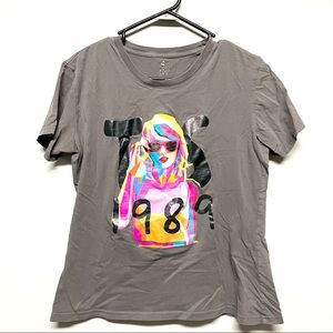 Taylor Swift “1989” Merch T-Shirt